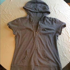Super cute short sleeve zip-up hoodie!!