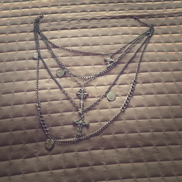 Multi chained necklace!