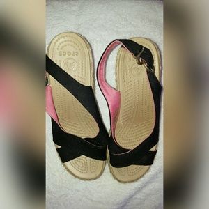 Black with pink interior Crocs wedges