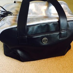 Lululemon gym bag