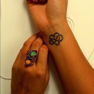 Meet your Posher, Angelique