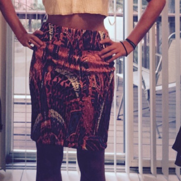 Colorful Bebe Printed Skirt