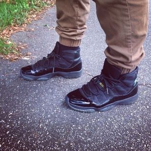 Jordan 11 gamma blues
