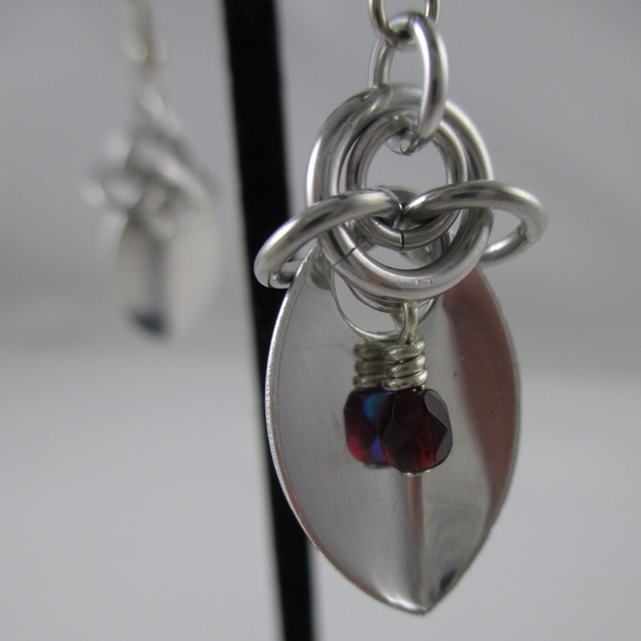 Red Mirror Aluminum Beaded Scale Earrings - Picture 2 of 3