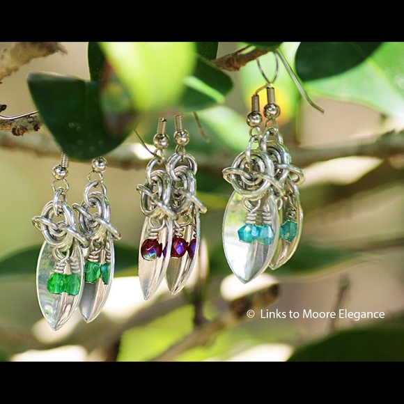 Red Mirror Aluminum Beaded Scale Earrings - Picture 3 of 3