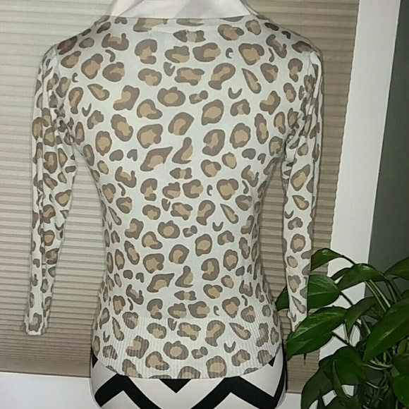 Cardigan - Picture 3 of 3
