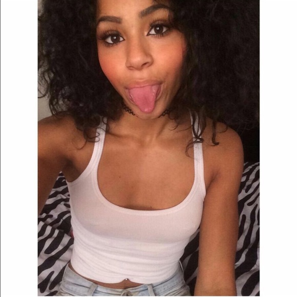 Meet your Posher, Alanna - Picture 1 of 1