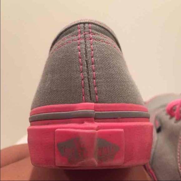 Authentic Vans - Picture 3 of 4