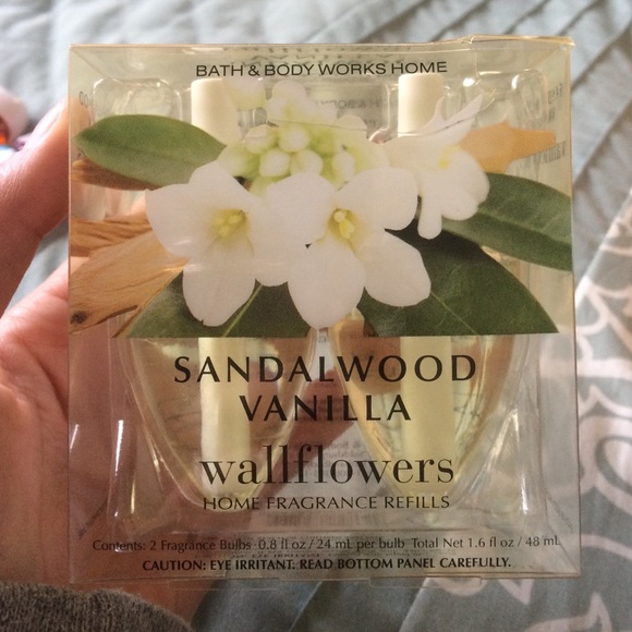 Sandalwood Vanilla wallflower