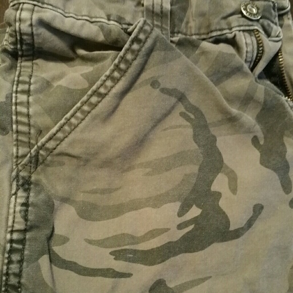 Boys Bundle 3 shirts/3 pants - Picture 3 of 4