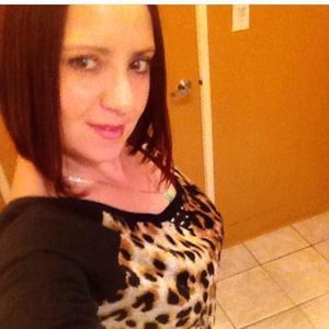 Meet your Posher, Leticia