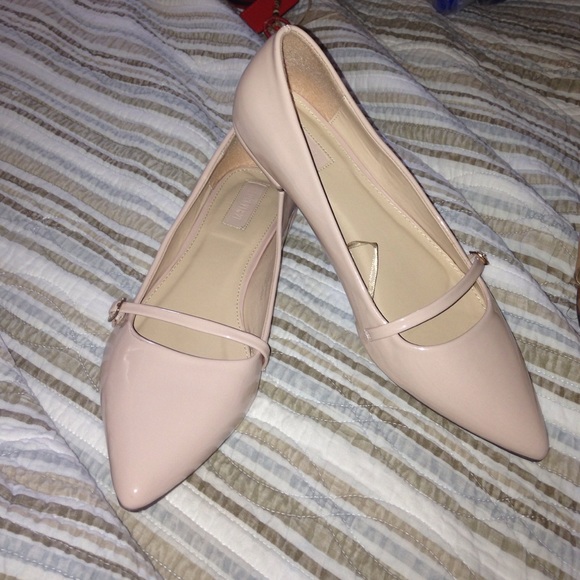 Forever 21 pointy flats 💕🎀