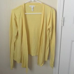 Beautiful lightweight yellow sweater