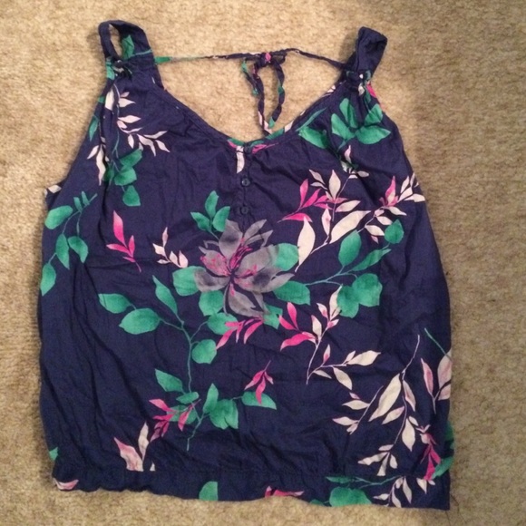 Floral top