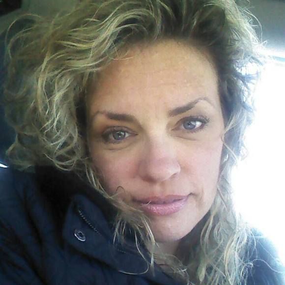 Meet your Posher, Kathy - Picture 1 of 1