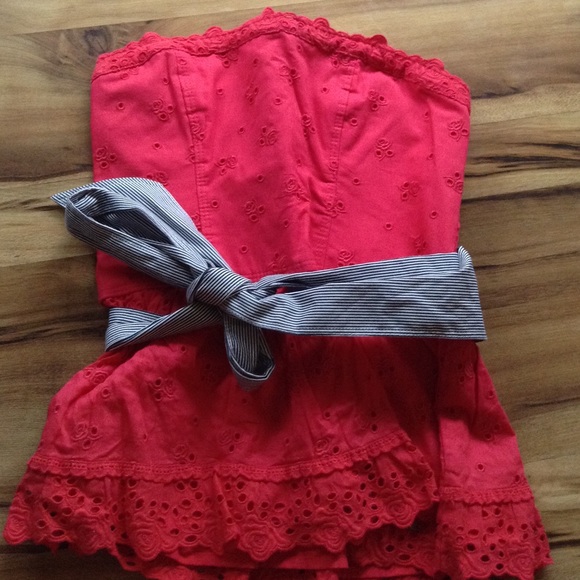 Abercrombie & Fitch red tube top