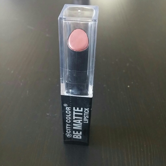 CITY COLOR BE MATTE LIPSTICK - Cappuccino