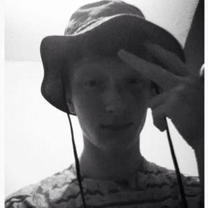 Meet your Posher, Dillon