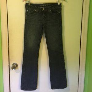 Refuge Straightleg Jeans