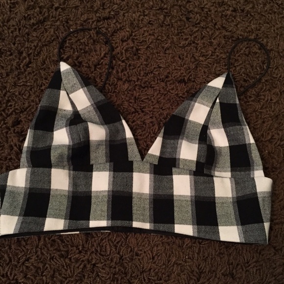 ▪️Plaid crop top ▪️