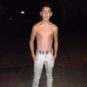 Meet your Posher, Aaron