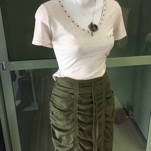 Army green Solitaire skirt