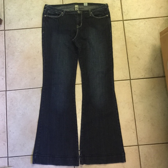 YNQ Jeans with Sparkles