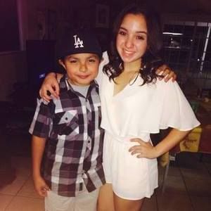 Meet your Posher, Justine