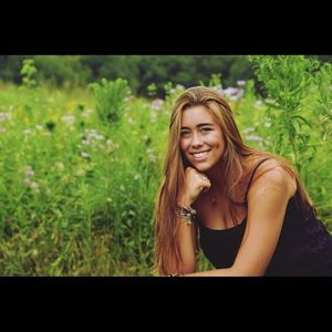 Meet your Posher, Avery