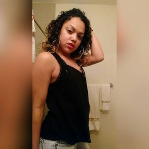 Meet your Posher, Ada