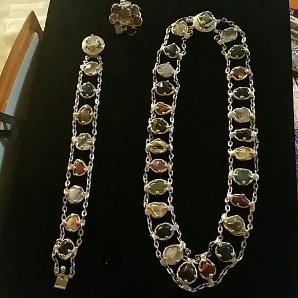 Necklace, bracelet and ring.