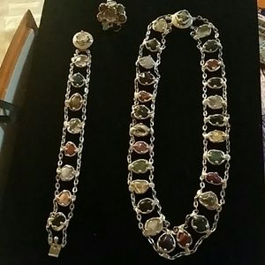 Necklace, bracelet and ring.