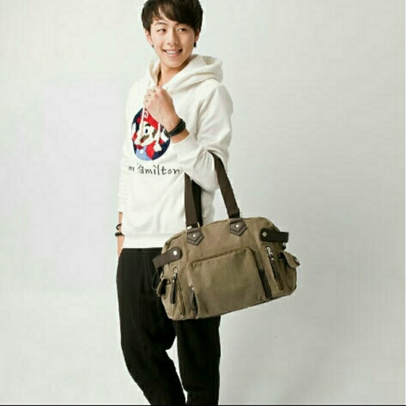 Versatile crossbody bag