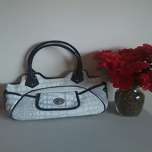 Cute black and white handbag