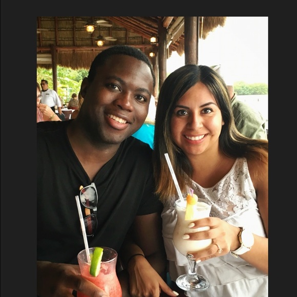 Meet your Posher, Marisa - Picture 2 of 4