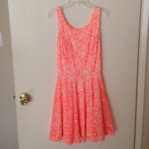 Guess dress