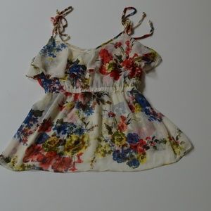 Forever 21 floral ruffle top