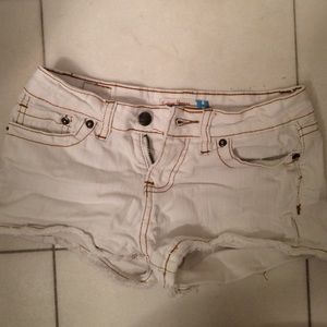 These Vintage Havana shorts are adorable!!