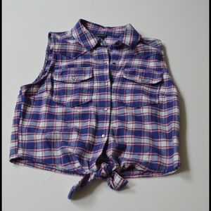 Forever 21 flannel crop top