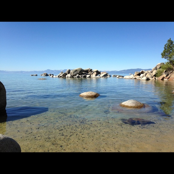 Meet your Posher, Fabiola - Picture 1 of 1