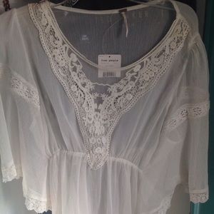 free people flowy top!!