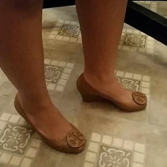 Tory burch  platform  caramel color open toe