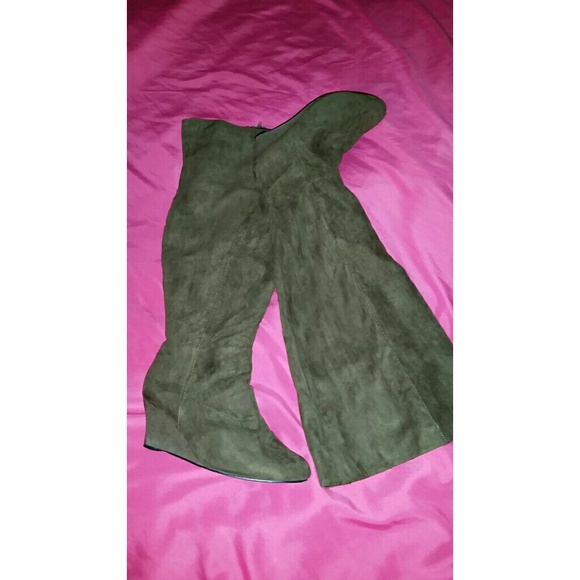 Knee length wedge boots (wide)