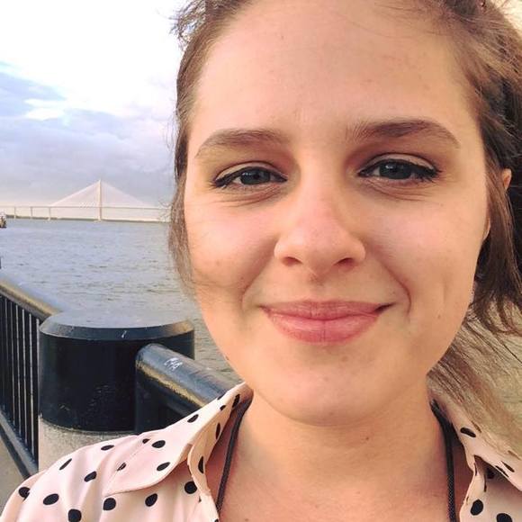 Meet your Posher, Lauren