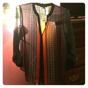 New with tags button up✨