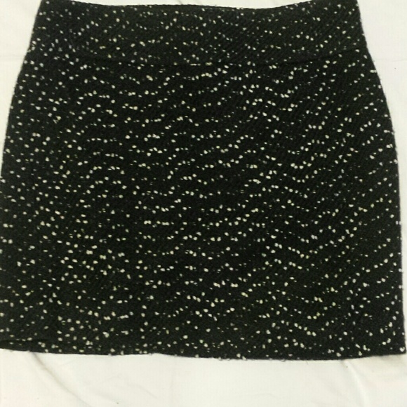 Wool blend short skirt