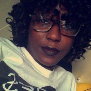 Meet your Posher, Savannah