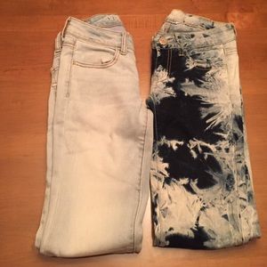 Bundle of two jeans