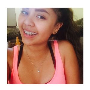 Meet your Posher, Lilian