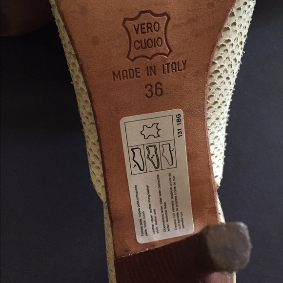 Italian Leather Slip On - Picture 3 of 4